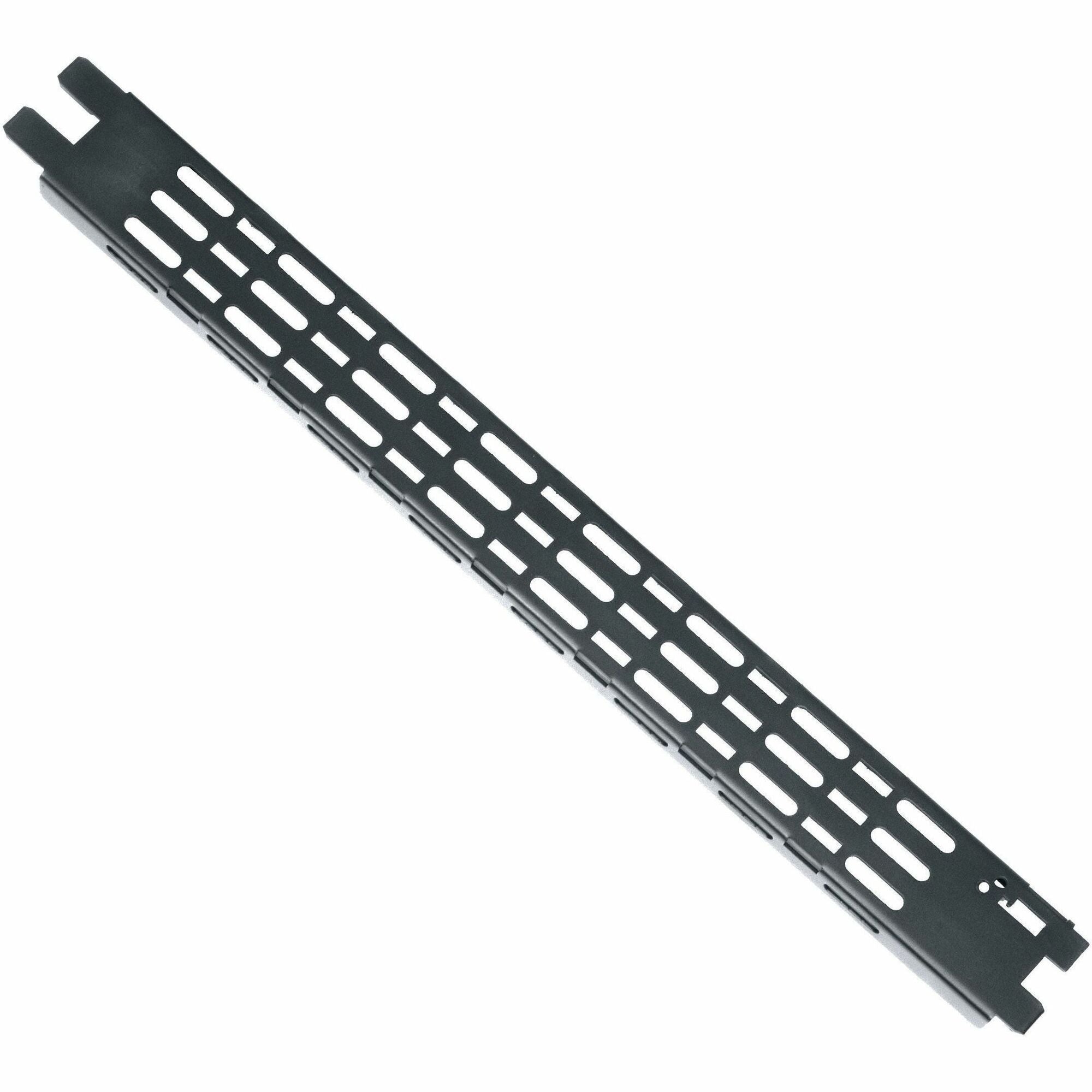 Legrand Middle Atlantic Lever Lock Horizontal Channel - 22in Width - No Offset