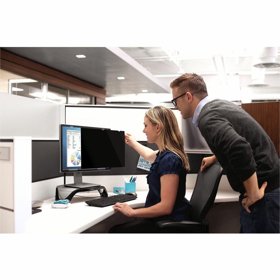Fellowes PrivaScreen&trade; Blackout Privacy Filter - 24.0" Wide