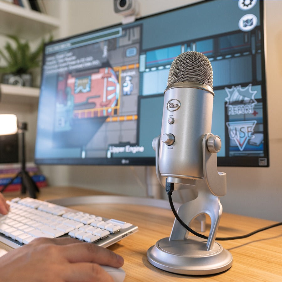 Blue Yeti Wired Condenser Microphone, 1.20 lb, USB, Yeti Professional Multi-Pattern USB Mic for Recording & Streaming