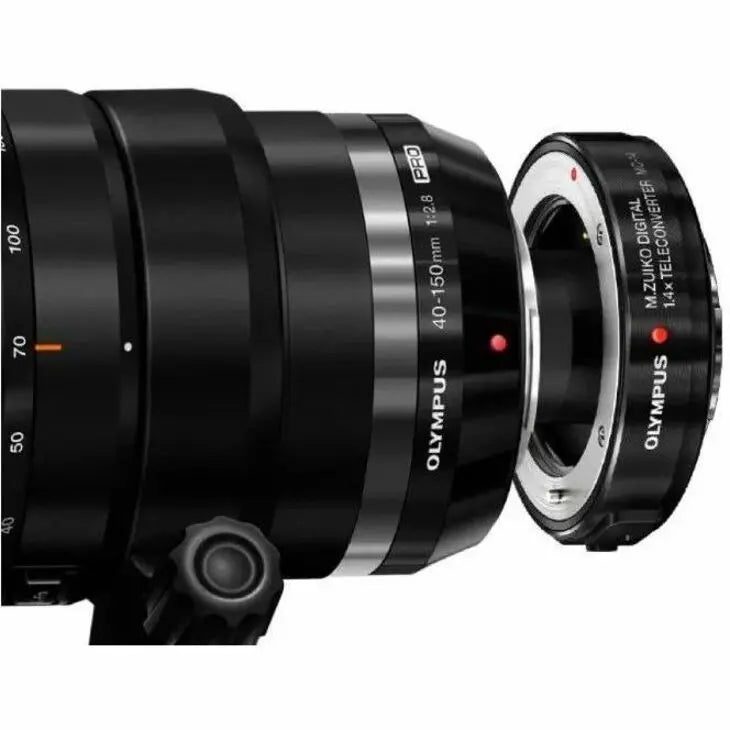 om-system-m-zuiko-digital-40-mm-to-150-mm-f-22-f-2-8-varifocal-lens