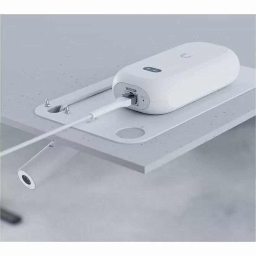 ubiquiti-ceiling-mount-for-video-surveillance-system-hub