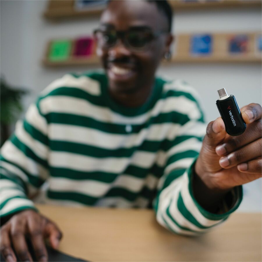 Verbatim 64GB Plectra USB-C Flash Drive - Black